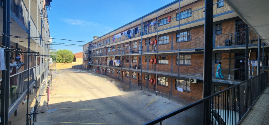 To Let 2 Bedroom Property for Rent in Laudium Gauteng