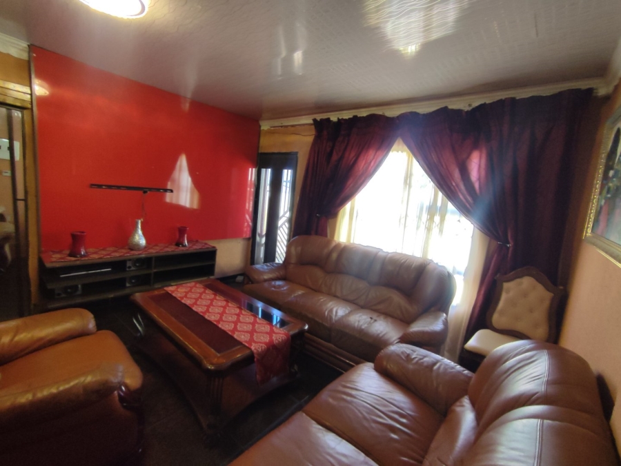 3 Bedroom Property for Sale in Kwa Thema Gauteng