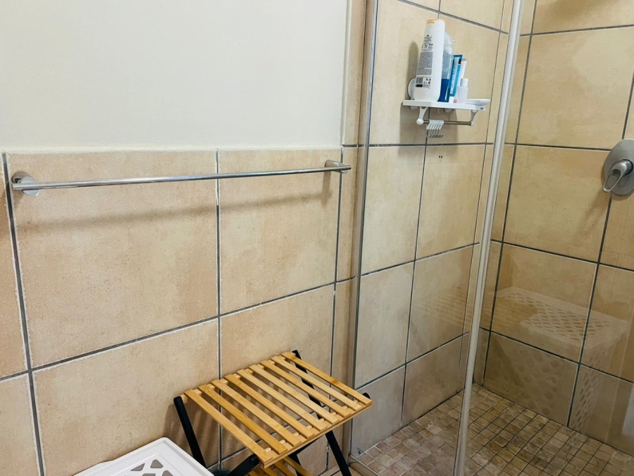 2 Bedroom Property for Sale in Greenstone Hill Gauteng