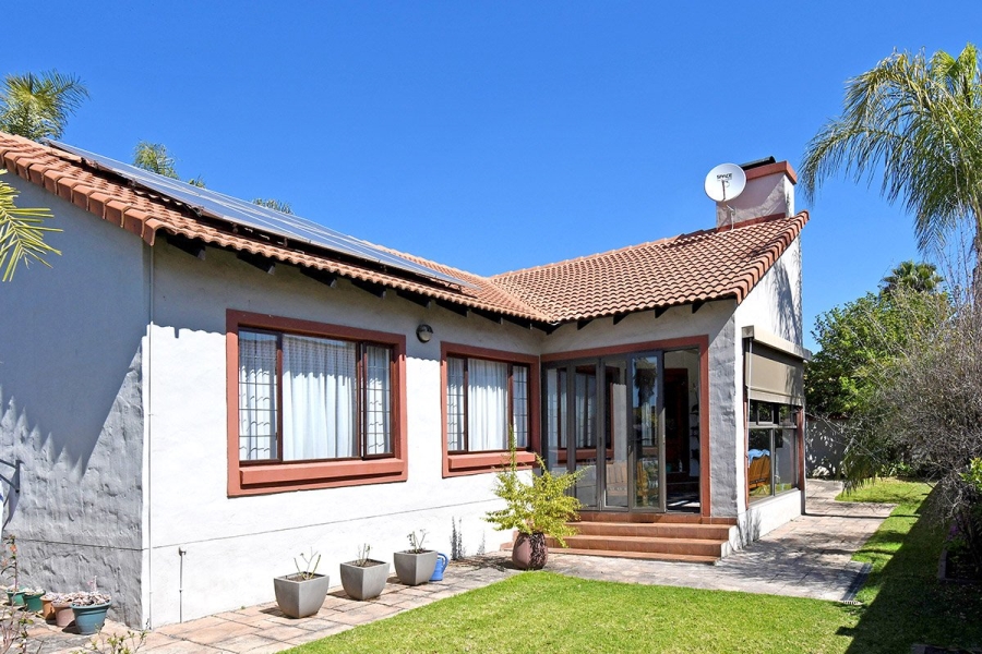 3 Bedroom Property for Sale in Thatchfield Glen Gauteng