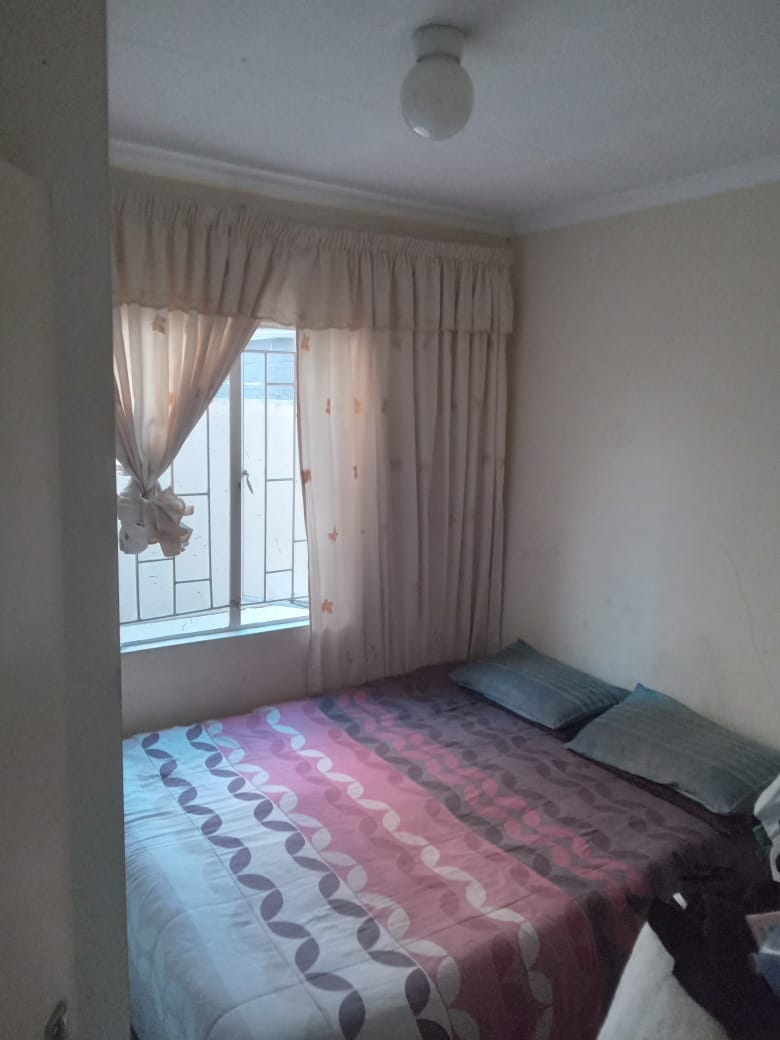2 Bedroom Property for Sale in Bloubosrand Gauteng
