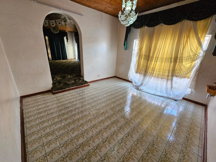 To Let 3 Bedroom Property for Rent in Laudium Gauteng