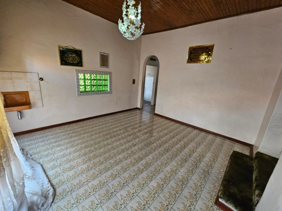 To Let 3 Bedroom Property for Rent in Laudium Gauteng