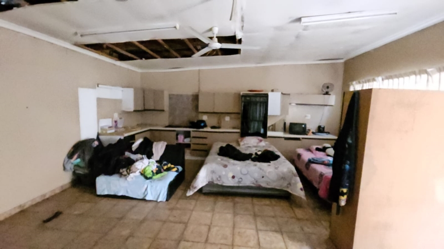 To Let 3 Bedroom Property for Rent in Laudium Gauteng