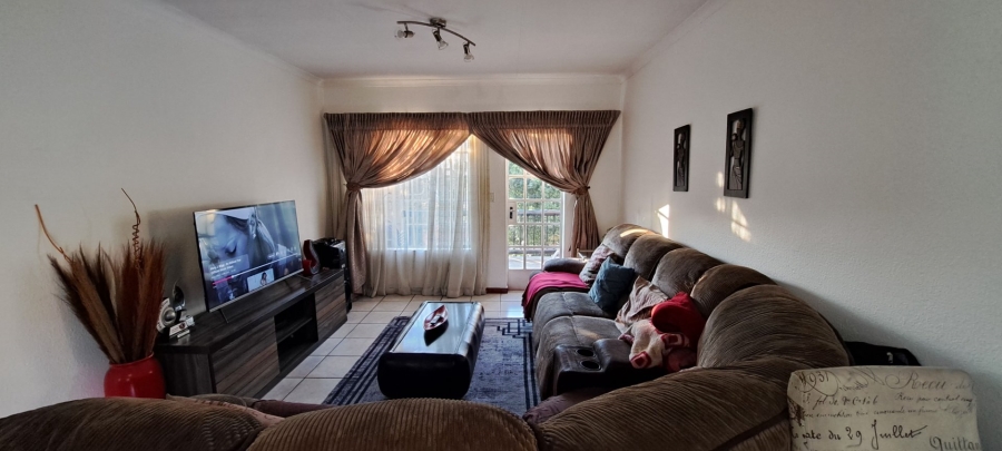 2 Bedroom Property for Sale in Eden Glen Gauteng