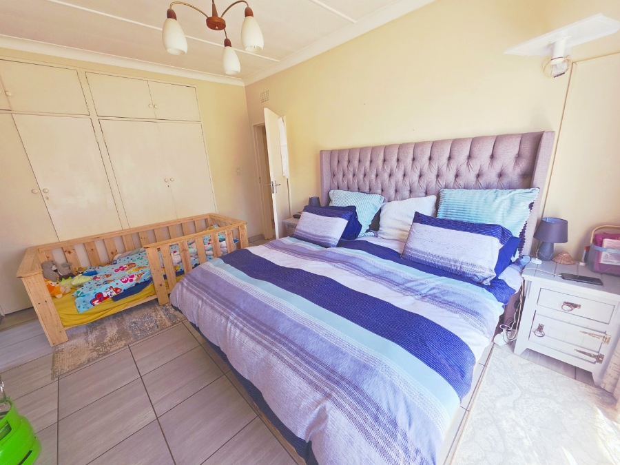 3 Bedroom Property for Sale in Strubenvale Gauteng