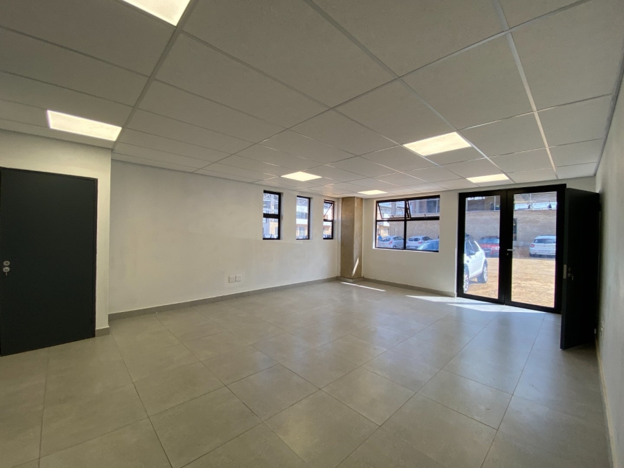 To Let commercial Property for Rent in Samrand Business Park Gauteng