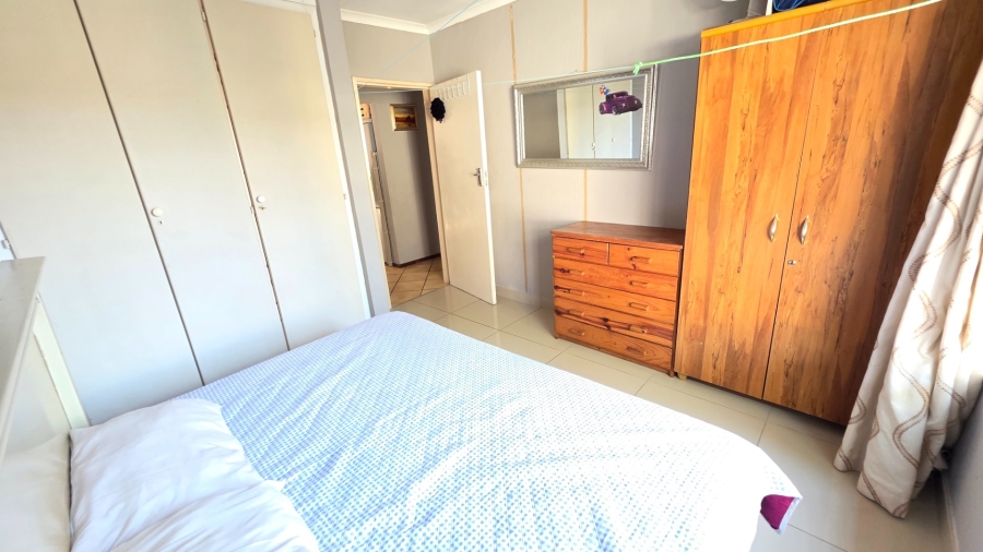 2 Bedroom Property for Sale in Eldoraigne Gauteng