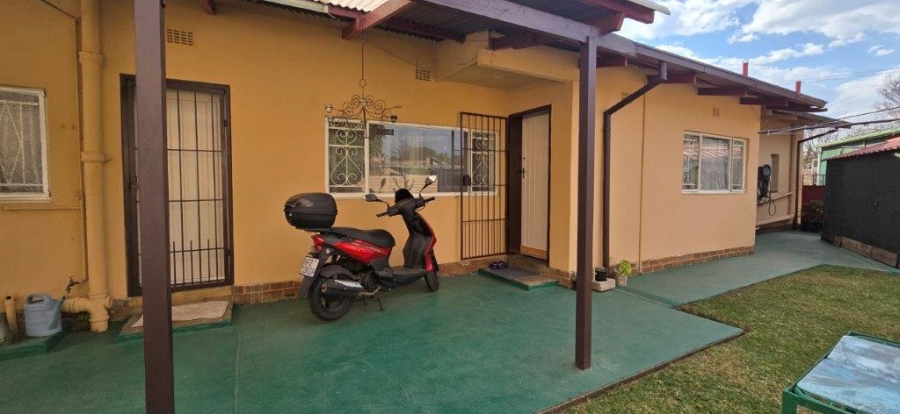 4 Bedroom Property for Sale in Moregloed Gauteng
