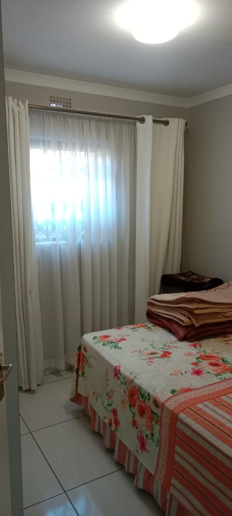  Bedroom Property for Sale in Olifantsfontein Gauteng