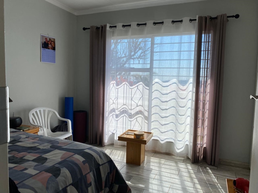 3 Bedroom Property for Sale in Breaunanda Gauteng