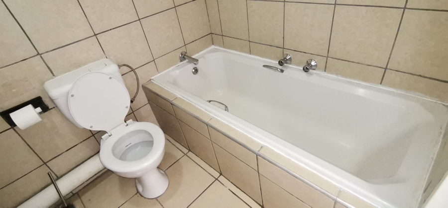 To Let 2 Bedroom Property for Rent in Winchester Hills Gauteng