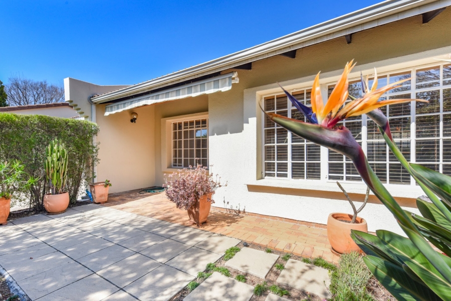 2 Bedroom Property for Sale in Magaliessig Gauteng