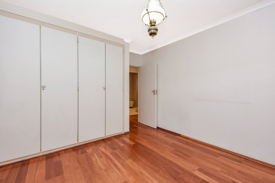 2 Bedroom Property for Sale in Magaliessig Gauteng