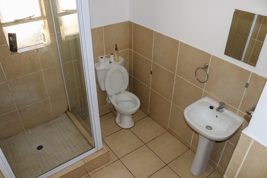  Bedroom Property for Sale in Hesteapark Gauteng