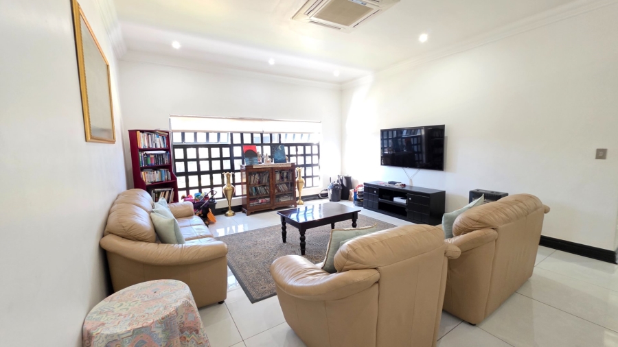 4 Bedroom Property for Sale in Eldoraigne Gauteng