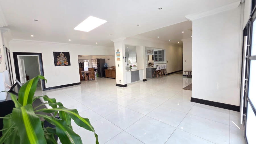 4 Bedroom Property for Sale in Eldoraigne Gauteng