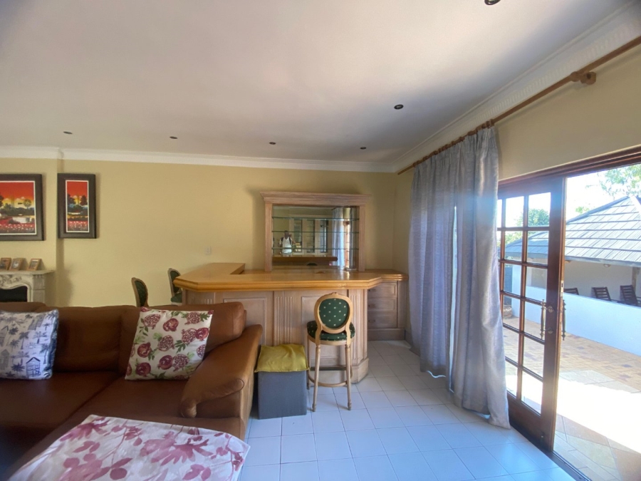 4 Bedroom Property for Sale in Zwartkop Gauteng