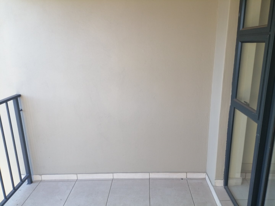 2 Bedroom Property for Sale in Norton Park Gauteng
