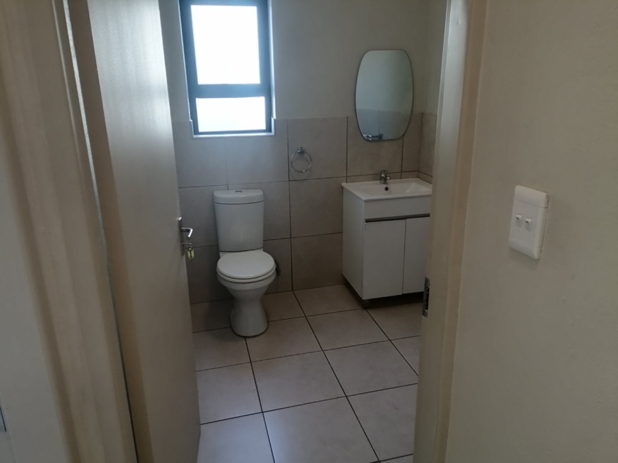 2 Bedroom Property for Sale in Norton Park Gauteng