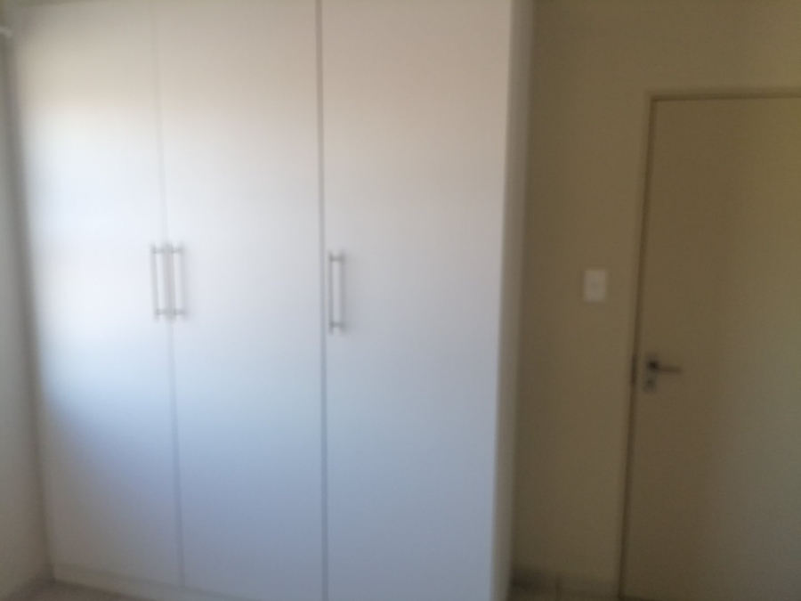 2 Bedroom Property for Sale in Norton Park Gauteng