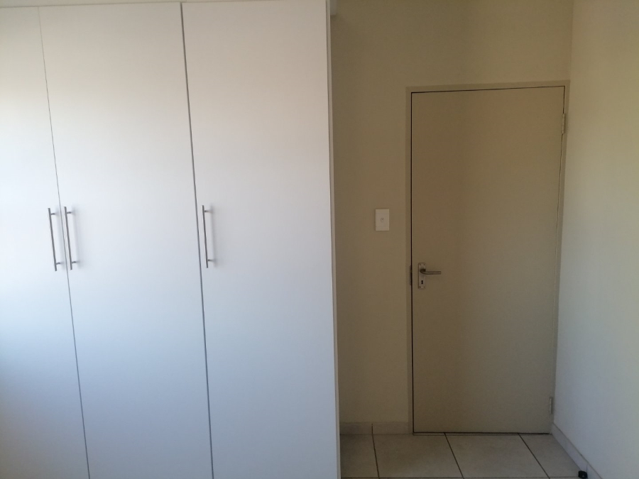 2 Bedroom Property for Sale in Norton Park Gauteng