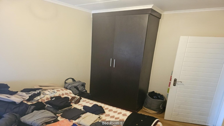 2 Bedroom Property for Sale in Noordwyk Gauteng