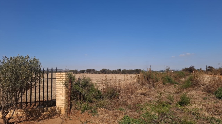 8 Bedroom Property for Sale in Schoongezicht Gauteng