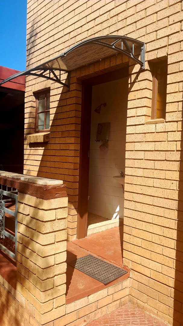 5 Bedroom Property for Sale in Danville Gauteng