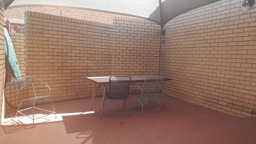5 Bedroom Property for Sale in Danville Gauteng
