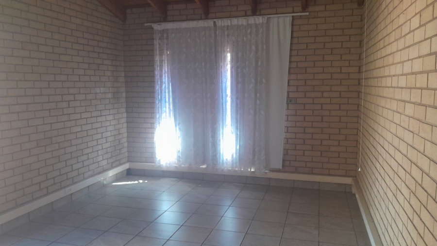 5 Bedroom Property for Sale in Danville Gauteng