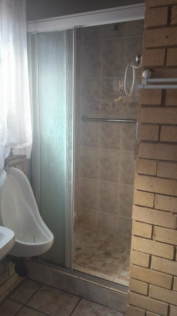 5 Bedroom Property for Sale in Danville Gauteng