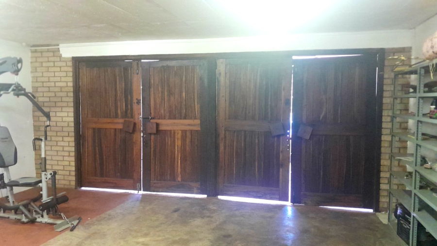5 Bedroom Property for Sale in Danville Gauteng