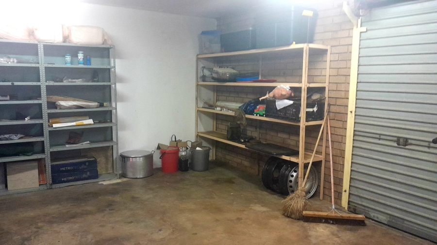 5 Bedroom Property for Sale in Danville Gauteng