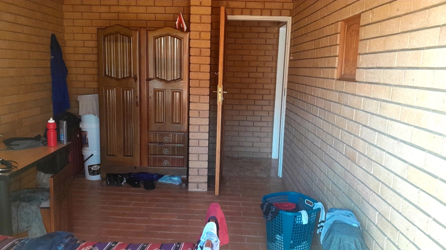 5 Bedroom Property for Sale in Danville Gauteng