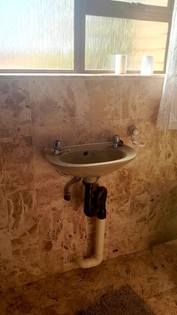 5 Bedroom Property for Sale in Danville Gauteng