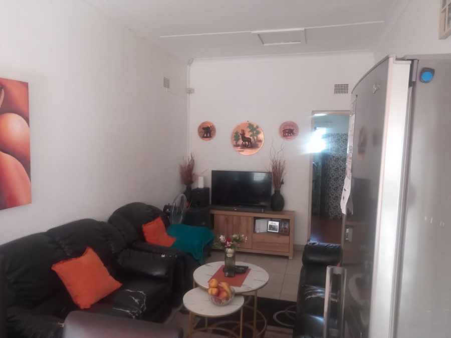 To Let 2 Bedroom Property for Rent in Edenvale Central Gauteng