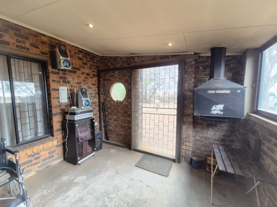 4 Bedroom Property for Sale in Gladwood Gauteng