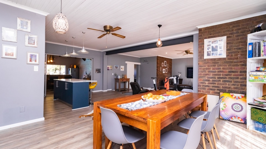 5 Bedroom Property for Sale in Aston Manor Gauteng