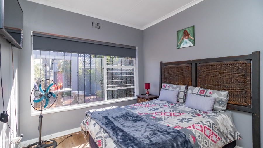 5 Bedroom Property for Sale in Aston Manor Gauteng