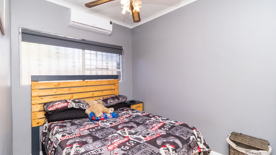 5 Bedroom Property for Sale in Aston Manor Gauteng