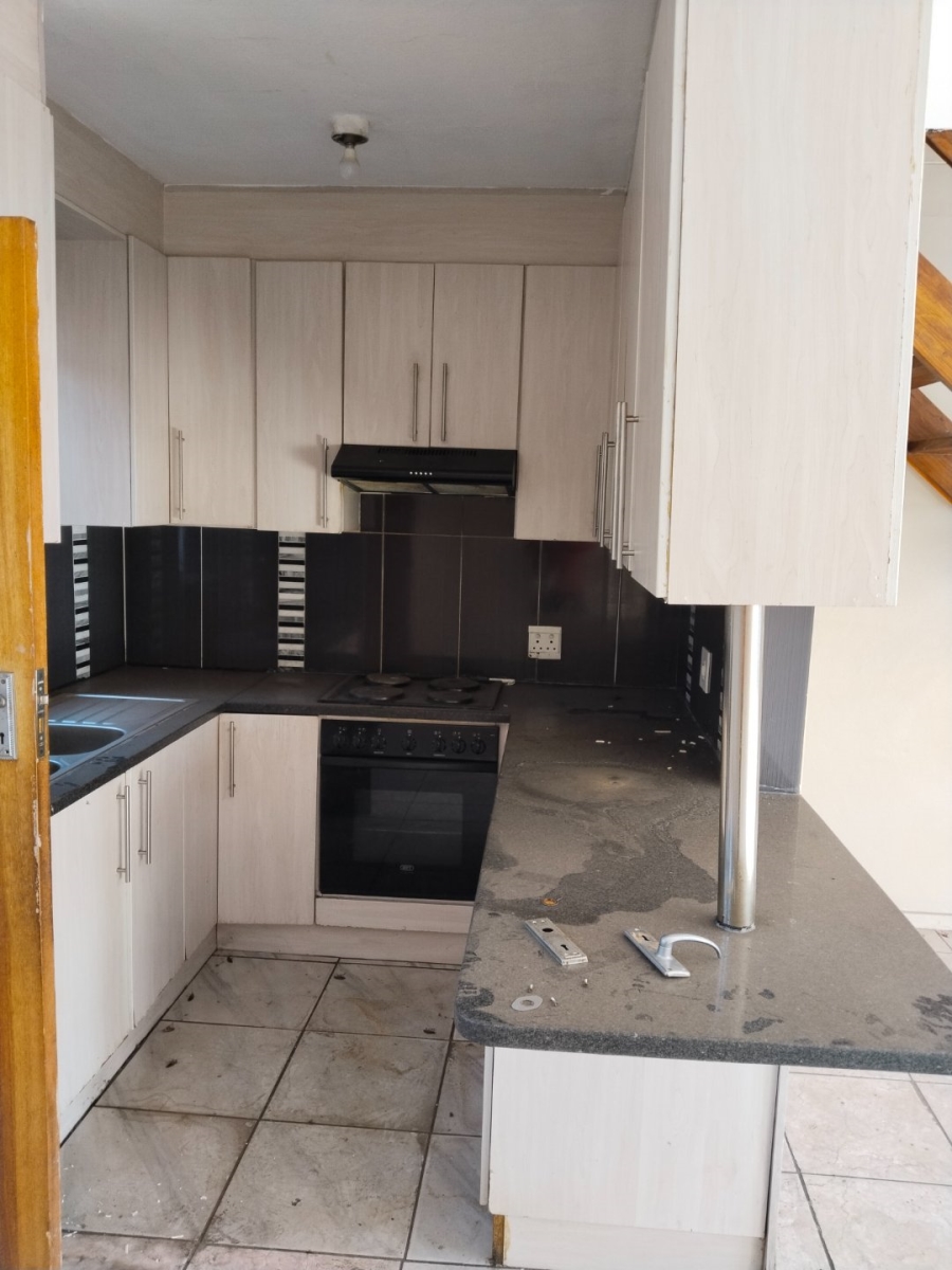 3 Bedroom Property for Sale in Silverton Gauteng