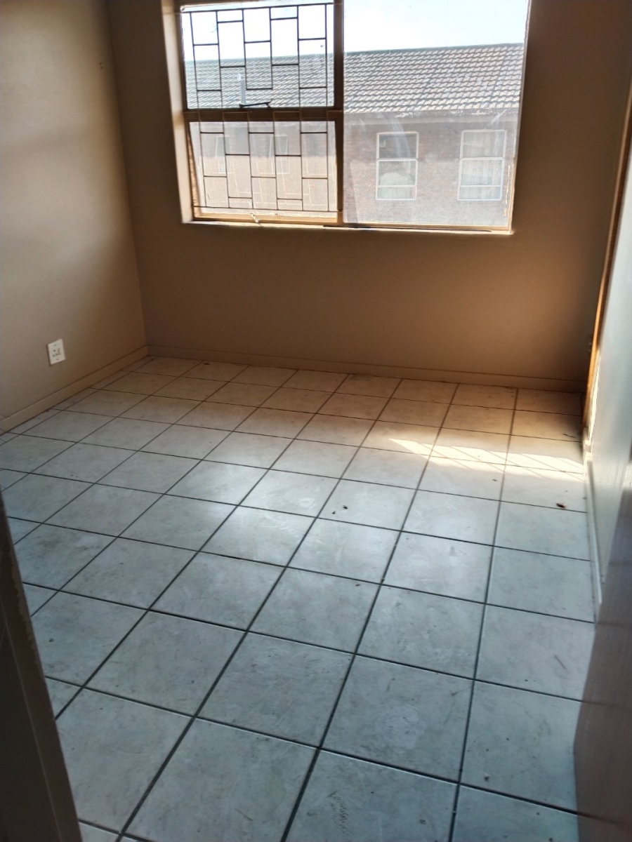 3 Bedroom Property for Sale in Silverton Gauteng