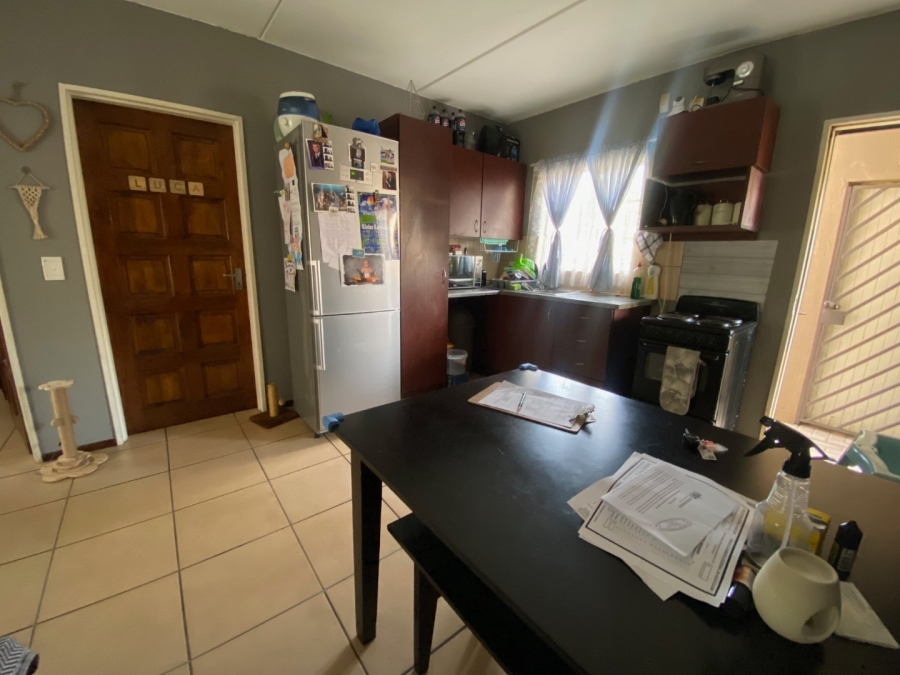 2 Bedroom Property for Sale in Benoni North Gauteng