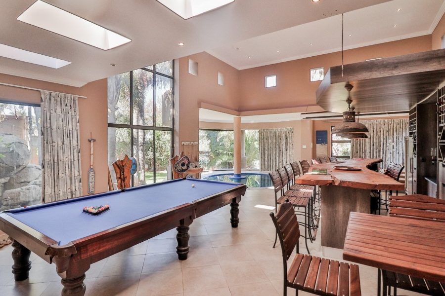 7 Bedroom Property for Sale in Glenvista Gauteng