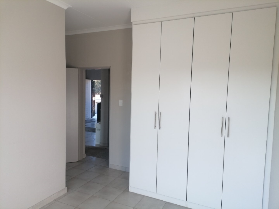 2 Bedroom Property for Sale in Norton Park Gauteng