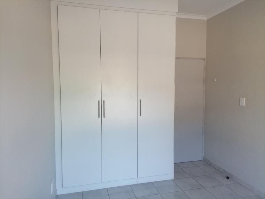 2 Bedroom Property for Sale in Norton Park Gauteng