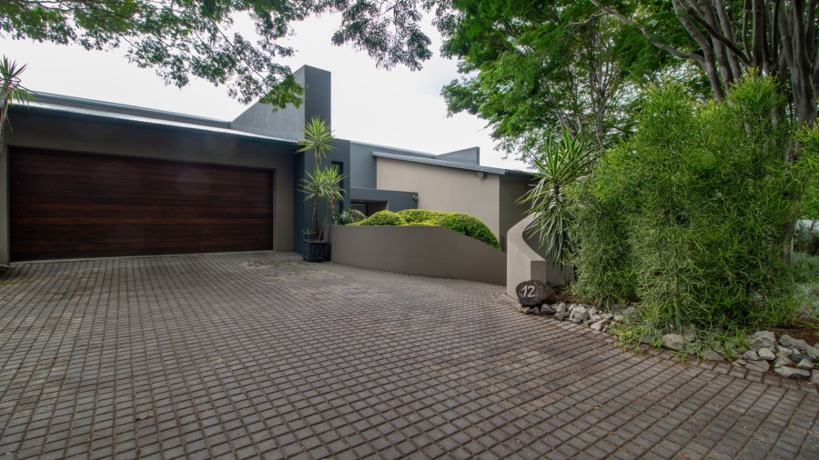 4 Bedroom Property for Sale in Lakeside Village Gauteng