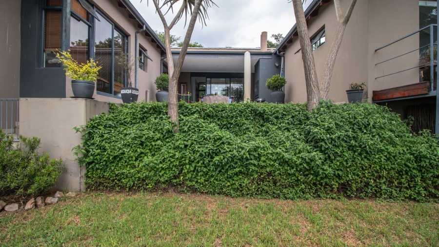 4 Bedroom Property for Sale in Lakeside Village Gauteng