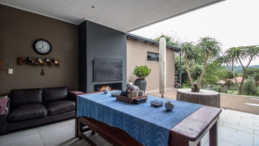 4 Bedroom Property for Sale in Lakeside Village Gauteng